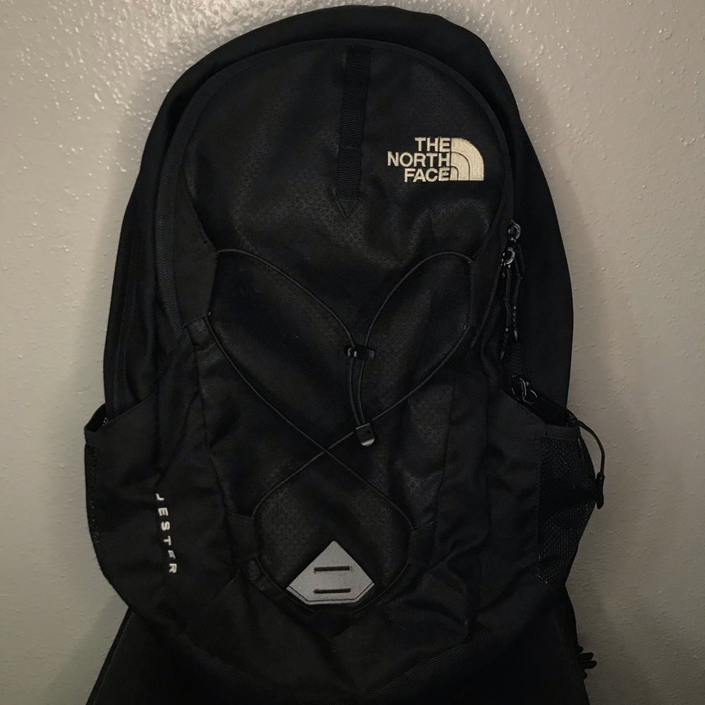 NORTH FACE BACKPACK